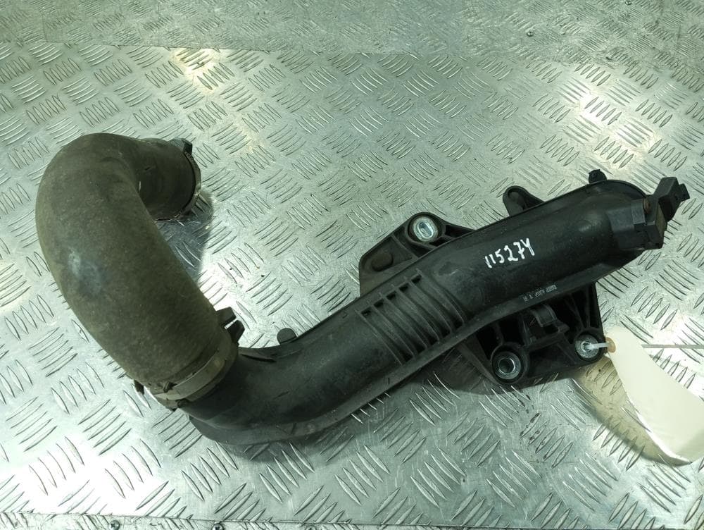 Патрубок интеркулера к Audi A4 B8/8K (07-11)