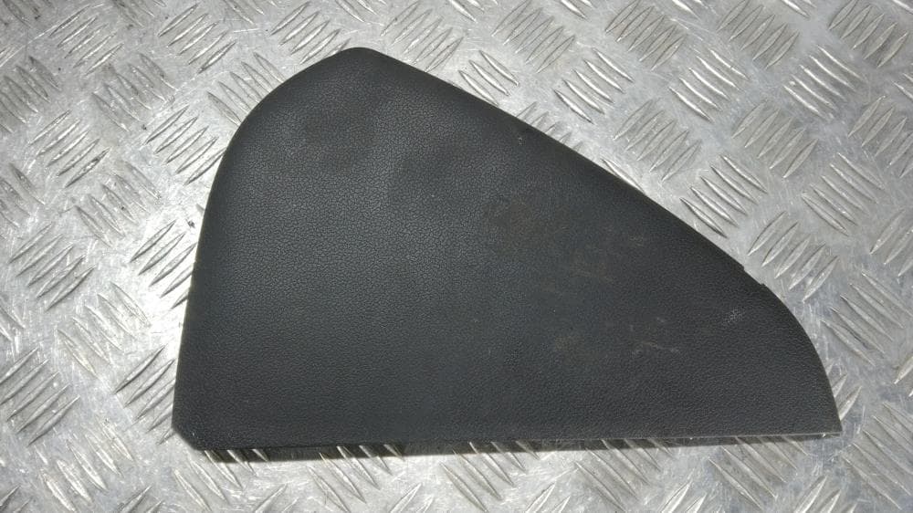 Накладка декоративная на торпедо к Audi A4 B8/8K (07-11)