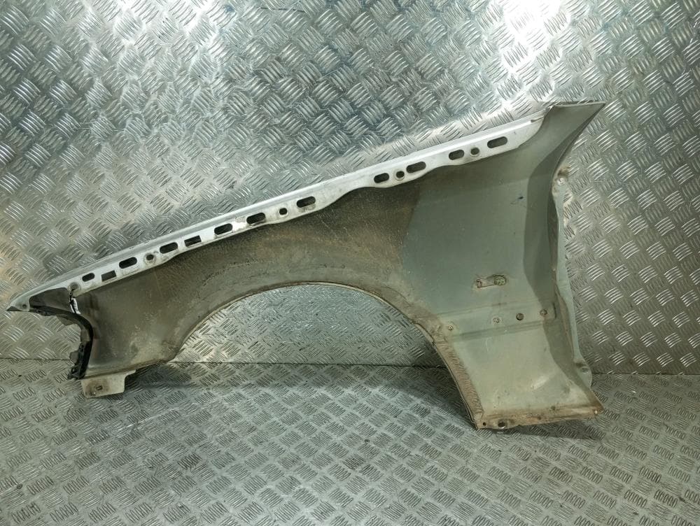 Крыло переднее правое к Mercedes C Class W202/S202 Рестайлинг (97-01)