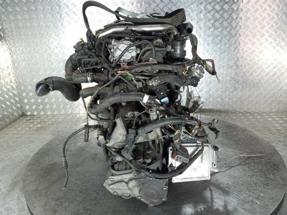 Двигатель к Peugeot 407 (04-11)
