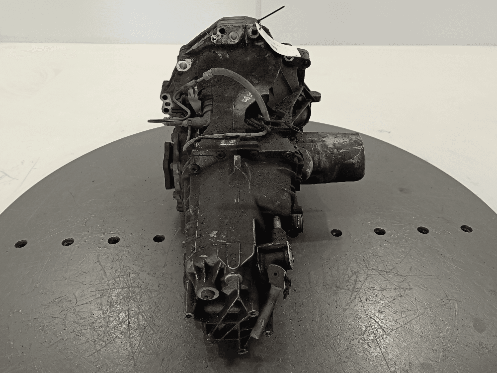 КПП механическая (МКПП) к Audi A4 B6 (01-05)