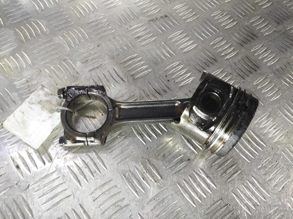 Поршень к Renault Scenic 2 Рестайлинг (06-09)
