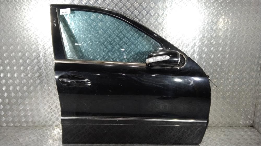 Дверь передняя правая к Mercedes E Class W211/S211 (02-06)