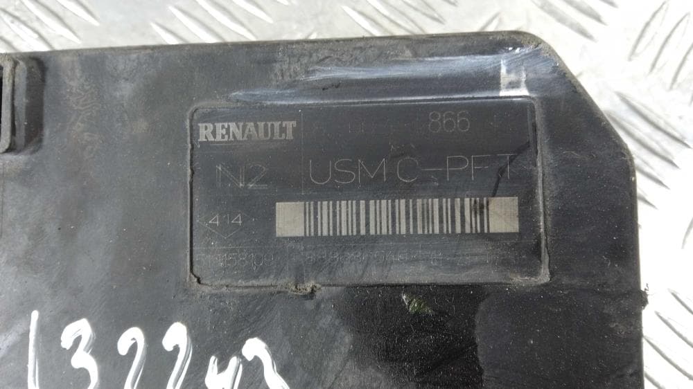 Блок комфорта к Renault Megane 2 (02-06)