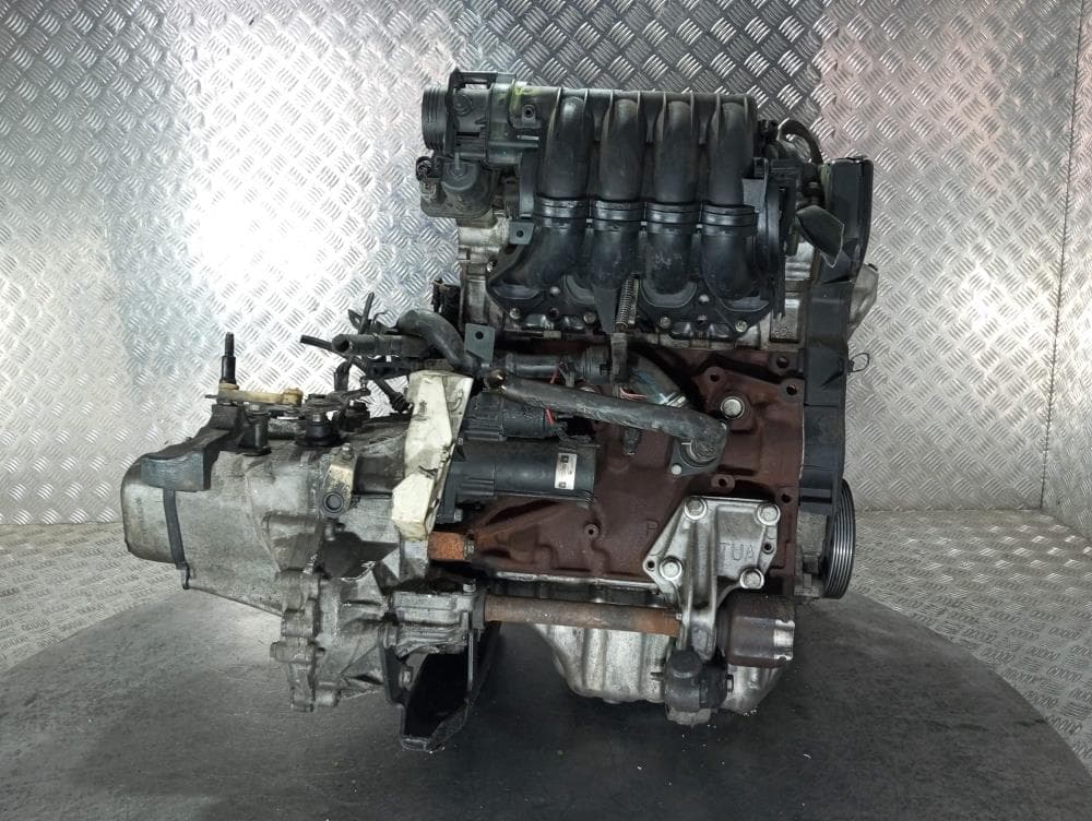 Двигатель к Peugeot 307 (01-05)