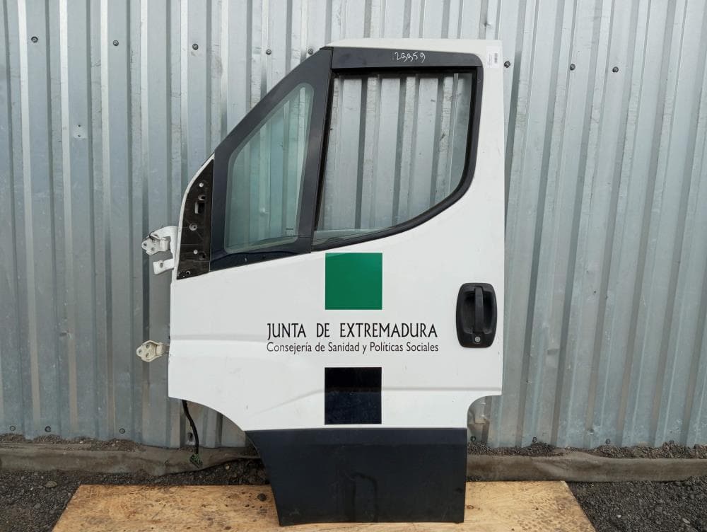 Дверь передняя левая к Iveco Daily 6 (14-24)
