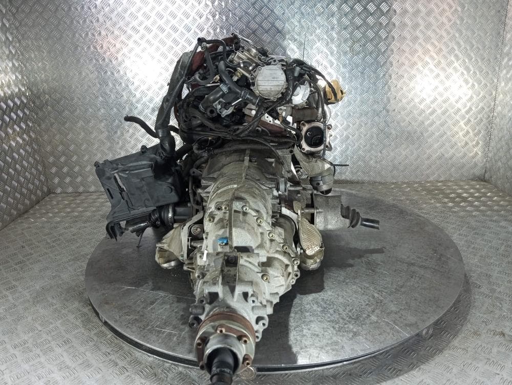 Двигатель к Audi A4 B7 (04-09)