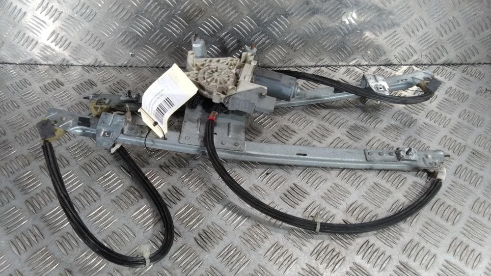 Стеклоподъемник электрический к Citroen Xsara Picasso (99-04)