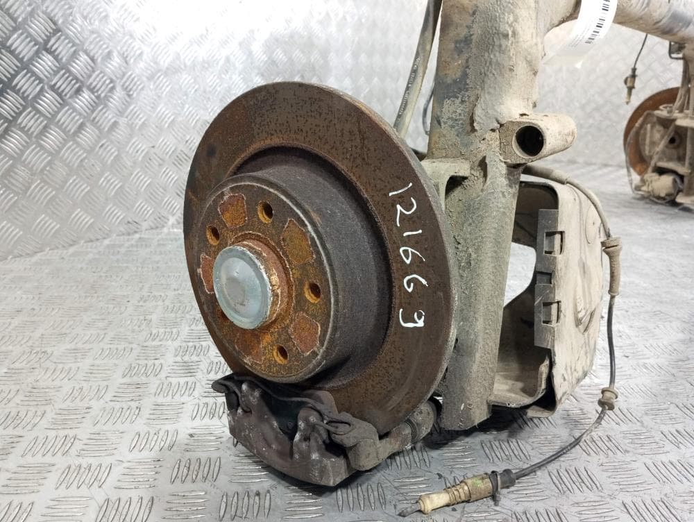 Балка подвески задняя к Renault Laguna 2 (01-05)
