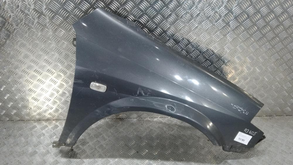 Крыло переднее правое к Nissan  Primera P12 (02-08)