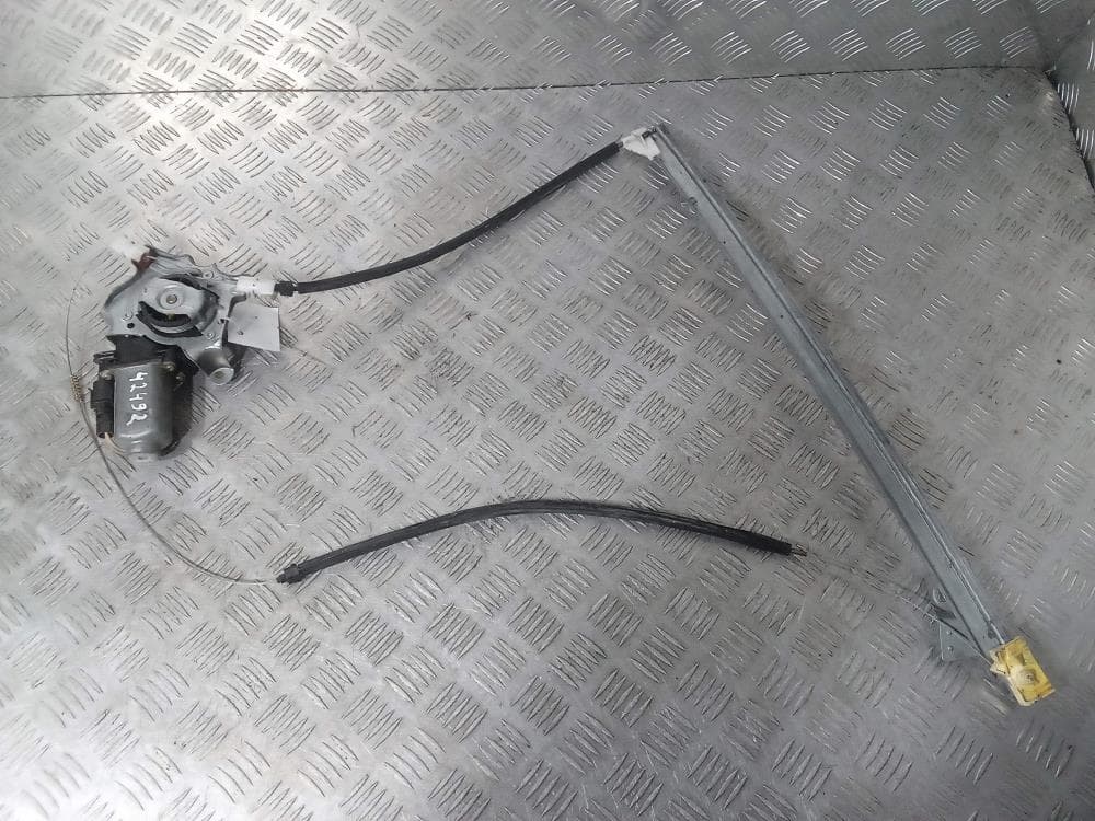 Стеклоподъемник передний правый к Renault Scenic 1 Рестайлинг (99-03)