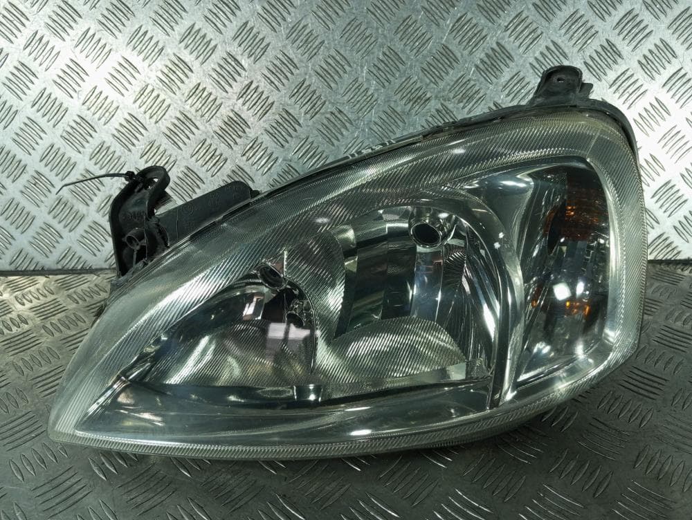 Фара левая к Opel Corsa C Рестайлинг (03-06)
