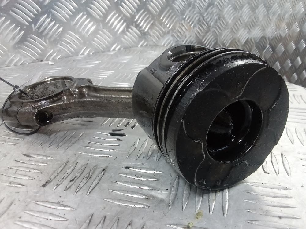 Поршень к Opel Astra G (98-04)