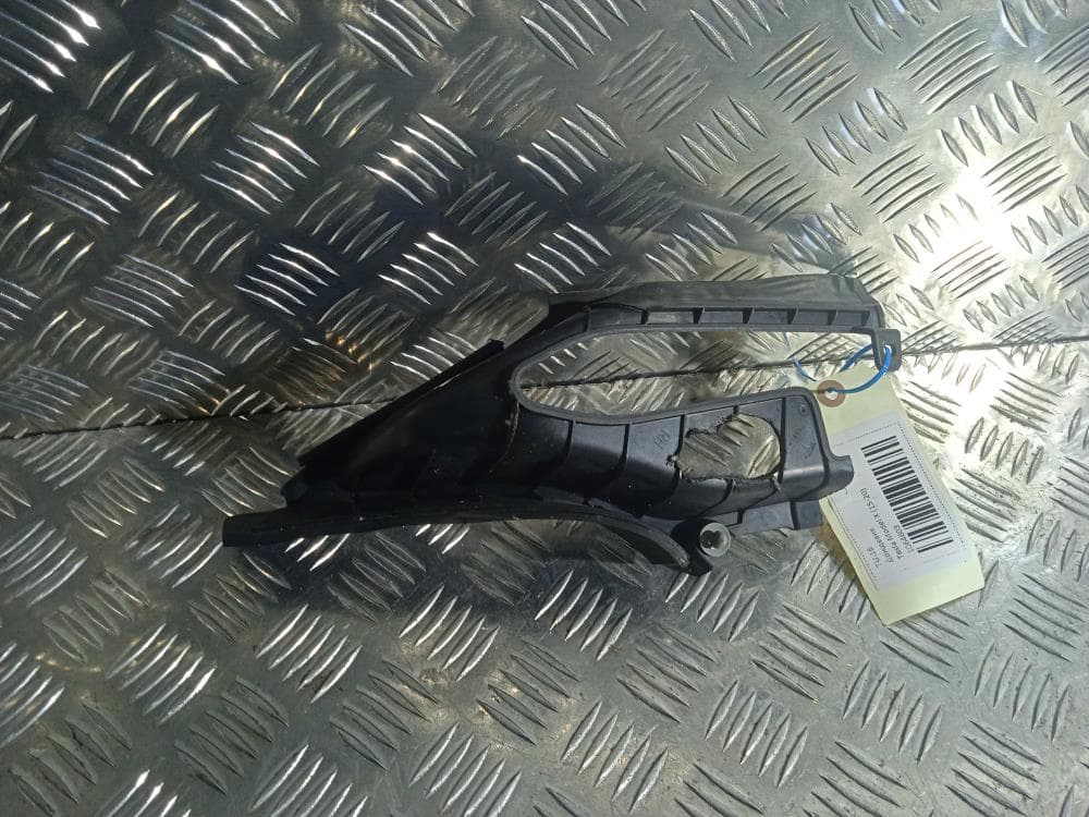 Дождевик к Tesla Model X (15-21)