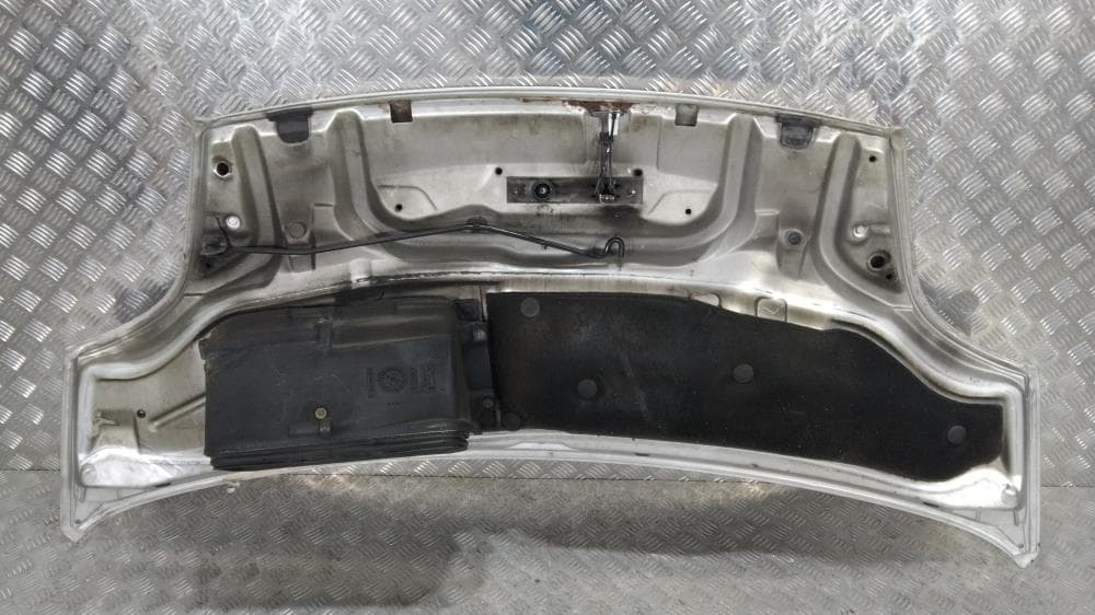 Капот к Renault Trafic 2 (01-06)