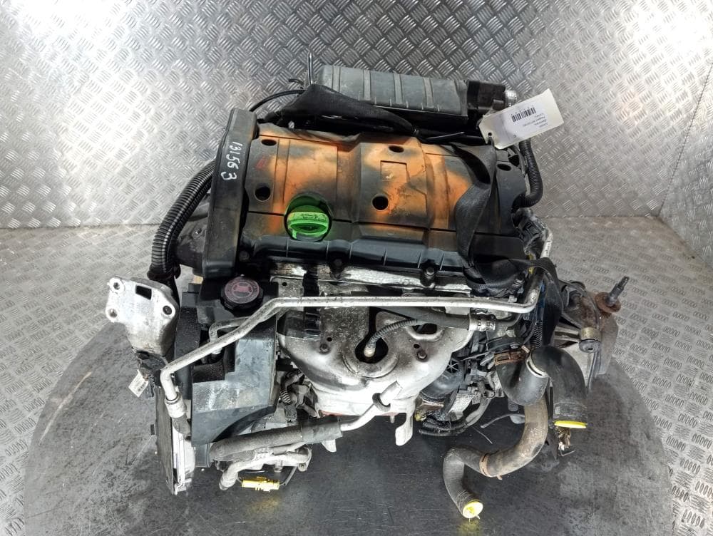 Двигатель к Peugeot 307 (01-05)