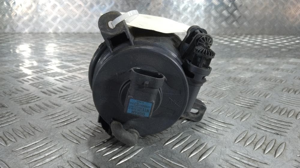 Фара противотуманная левая к Audi A4 B8/8K (07-11)