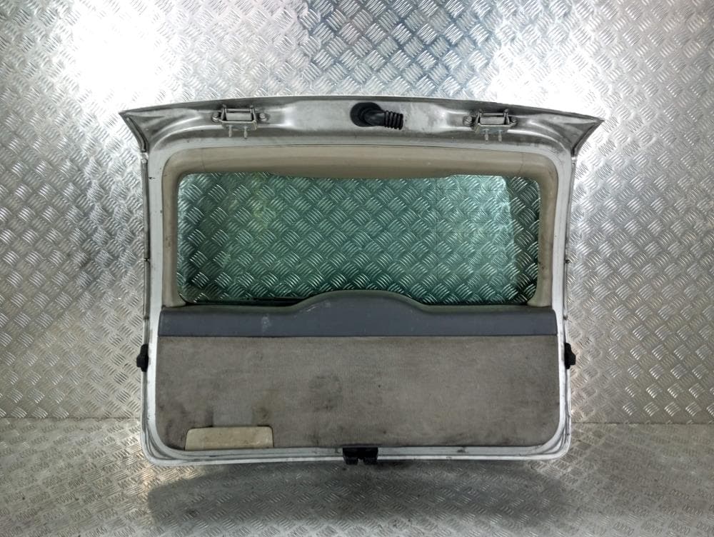 Крышка багажника (дверь 3-5) к Volvo V50 (03-10)
