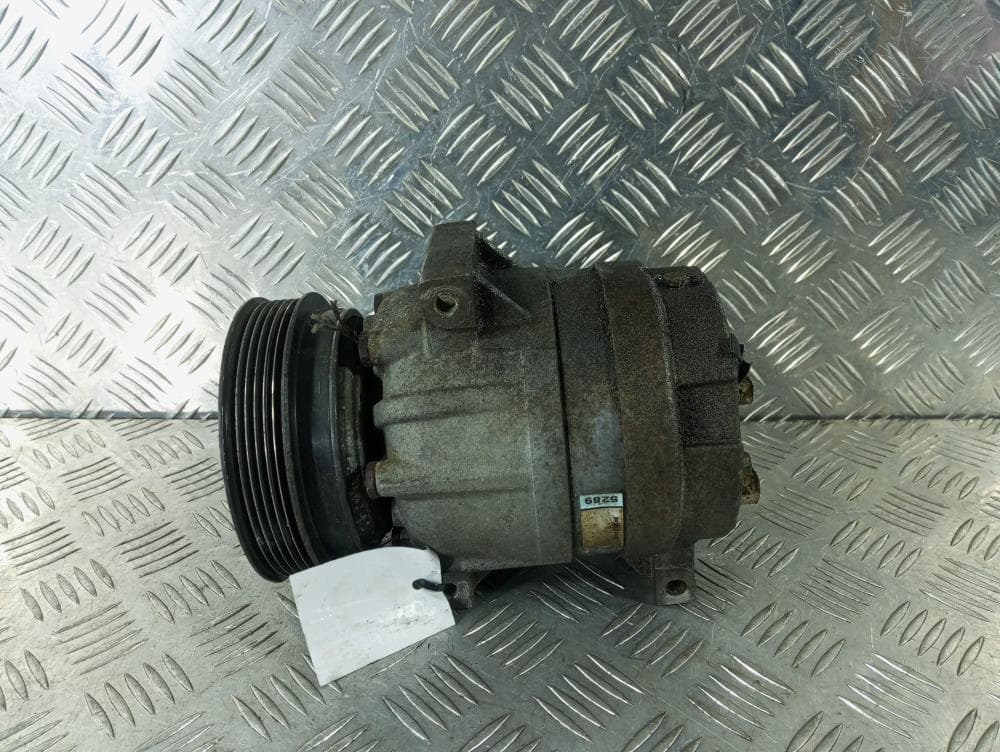 Компрессор кондиционера к Renault Megane 1 Рестайлинг (99-03)