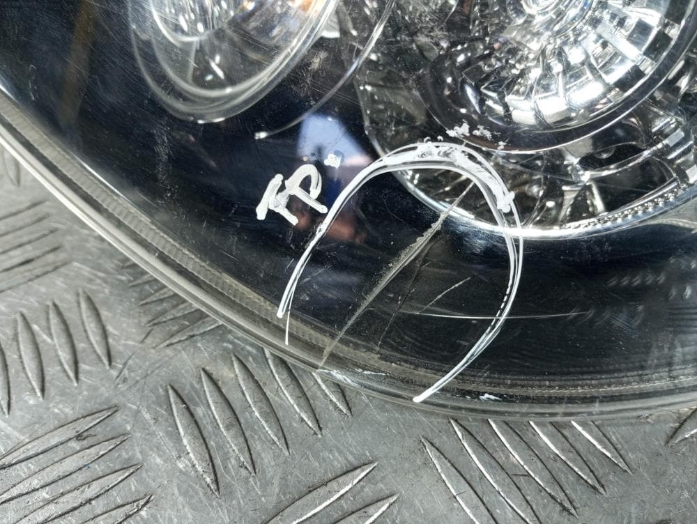 Фонарь задний правый к Mazda 3 BK (03-06)