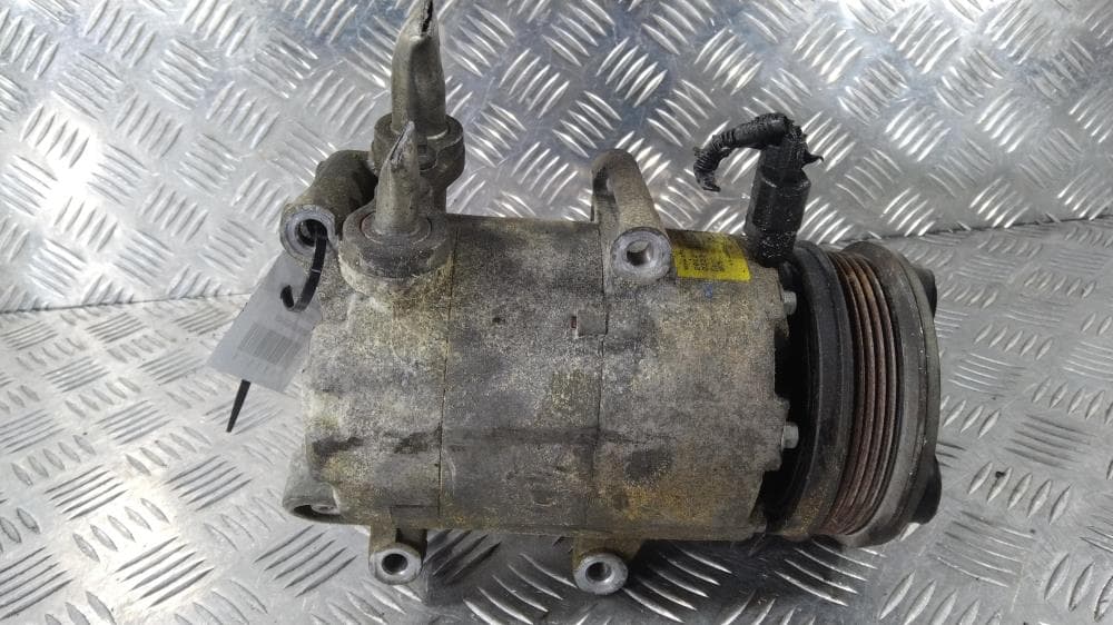 Компрессор кондиционера к Volvo V50 (03-10)