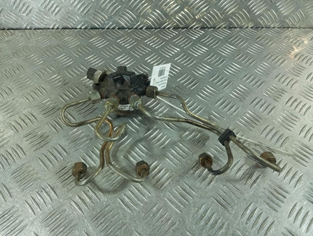 Топливная рампа к Renault Megane 2 (02-06)