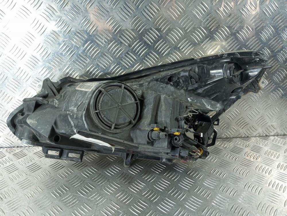 Фара правая к Opel Corsa D (06-11)