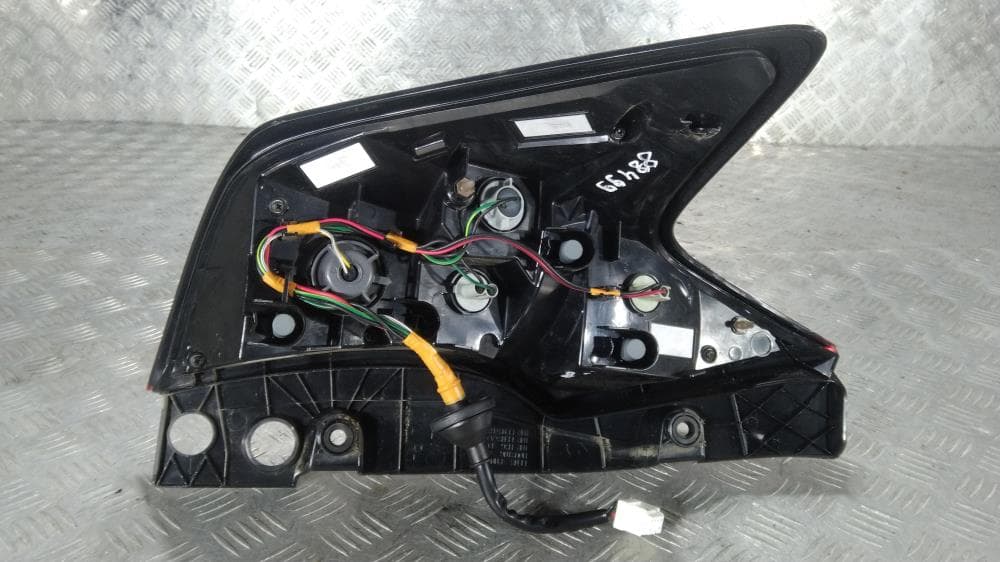 Фонарь задний правый к Nissan  Note E12 (12-16)