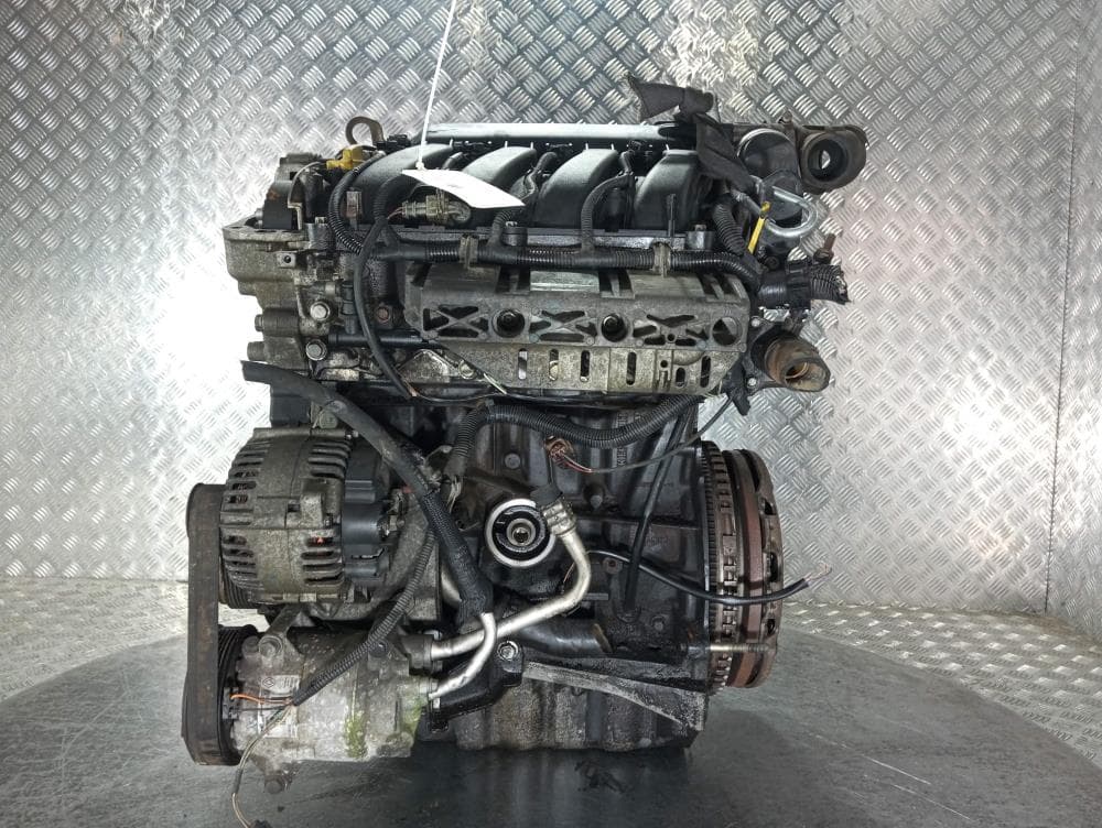 Двигатель к Renault Megane 2 (02-06)