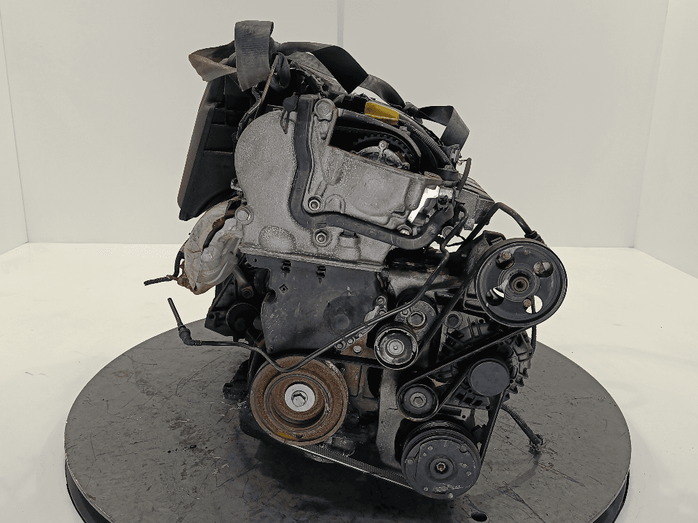 Двигатель к Renault Laguna 2 (01-05)