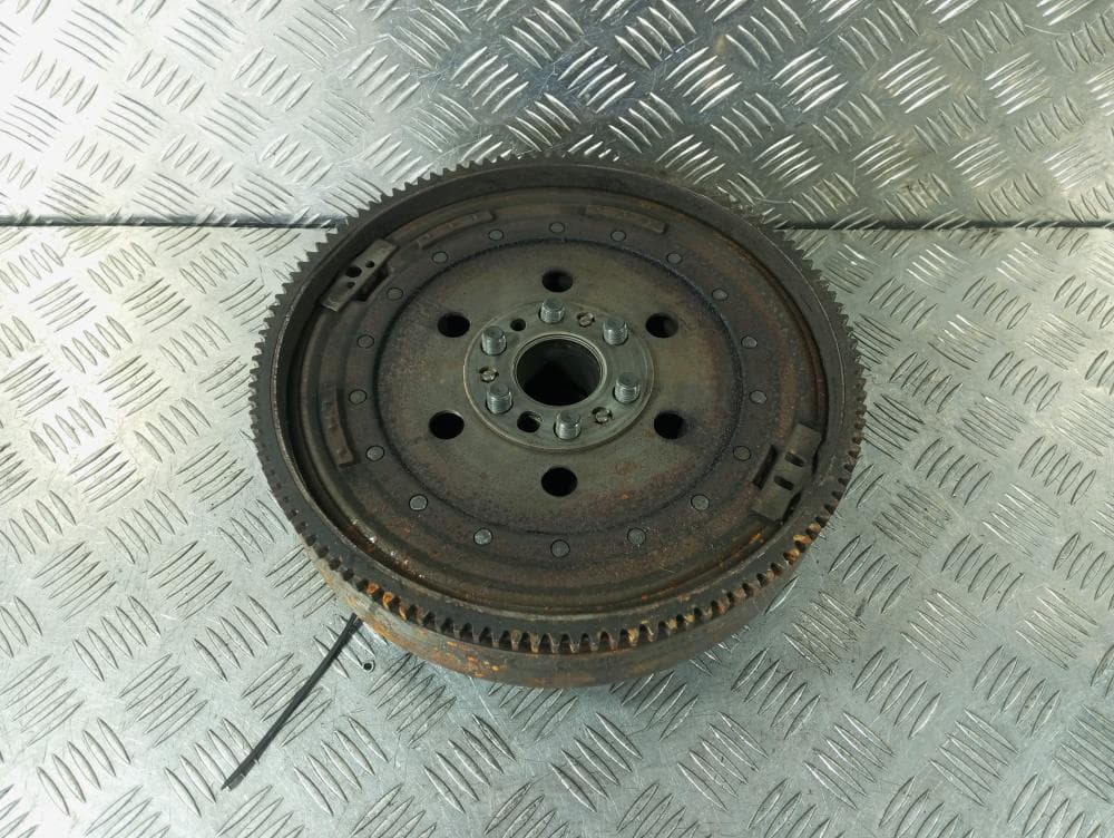 Маховик к BMW 3 E90/E91/E92/E93 (05-10)