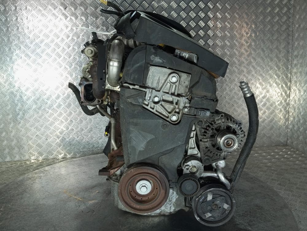 Двигатель к Nissan  Note E11 (05-09)