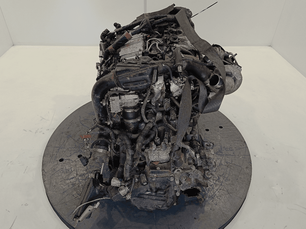 Двигатель к Toyota Avensis 2 (03-06)