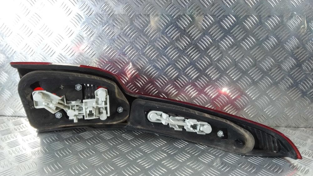 Фонарь задний правый к Volvo V50 (03-10)