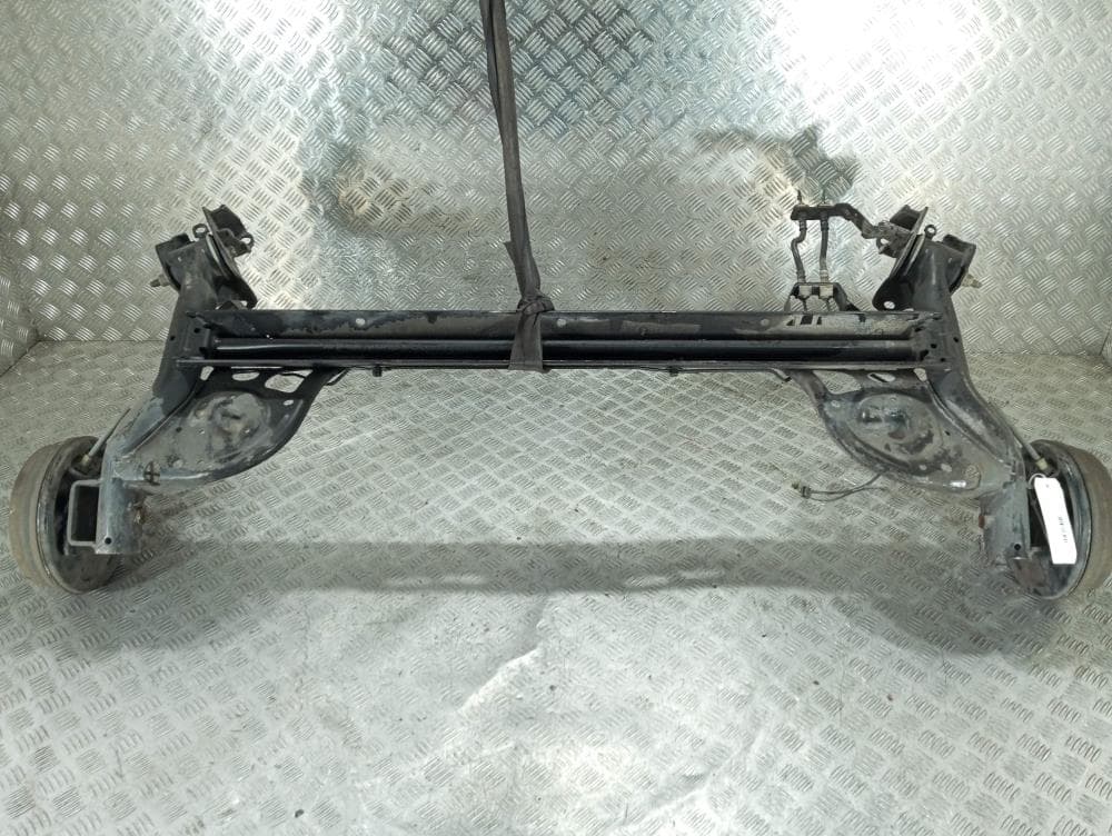 Балка подвески задняя к Renault Clio 3 (05-09)