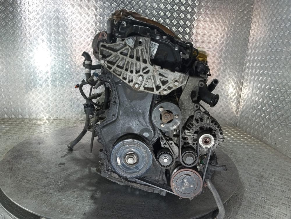 Двигатель к Renault Scenic 2 (03-06)