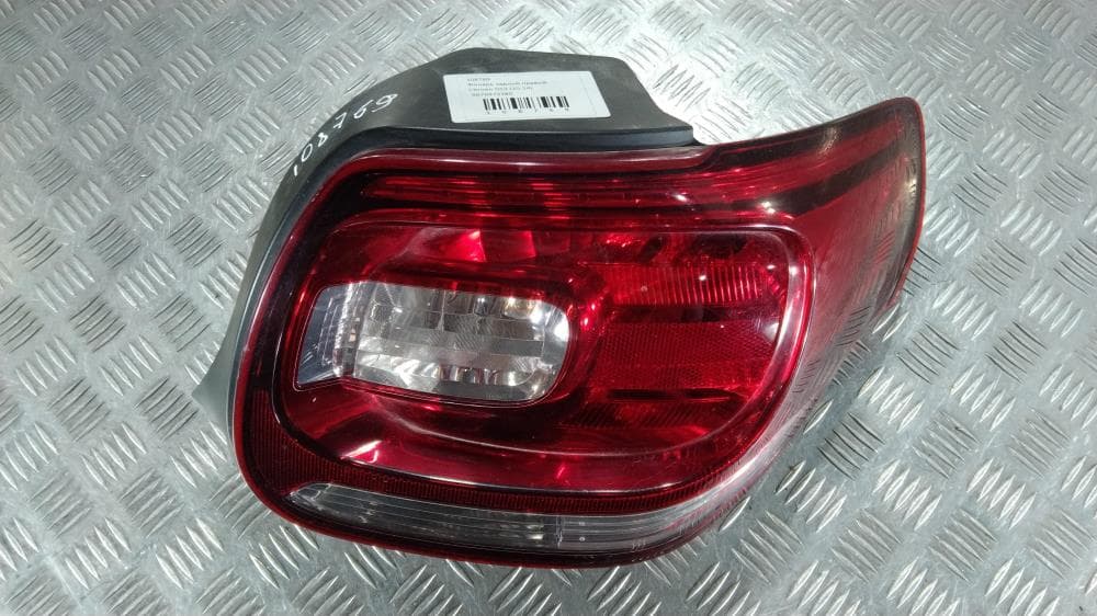 Фонарь задний правый к Citroen DS3 (10-14)