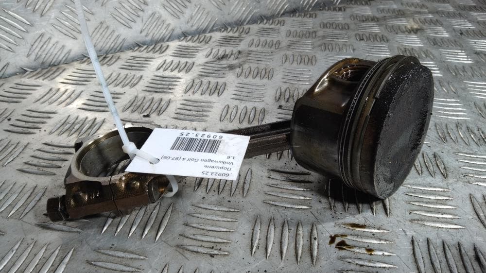 Поршень к Volkswagen Golf 4 (97-06)