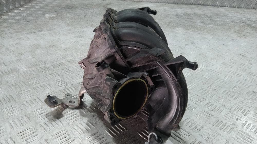 Коллектор впускной к Peugeot 207 (06-09)