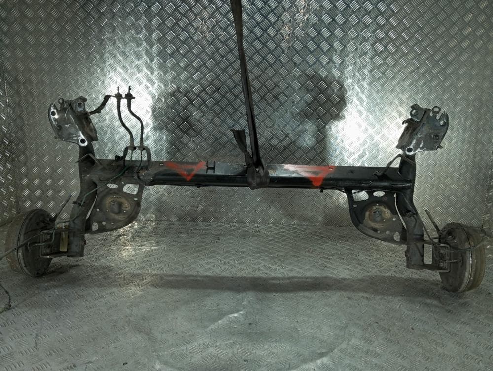 Балка подвески задняя к Renault Clio 3 (05-09)