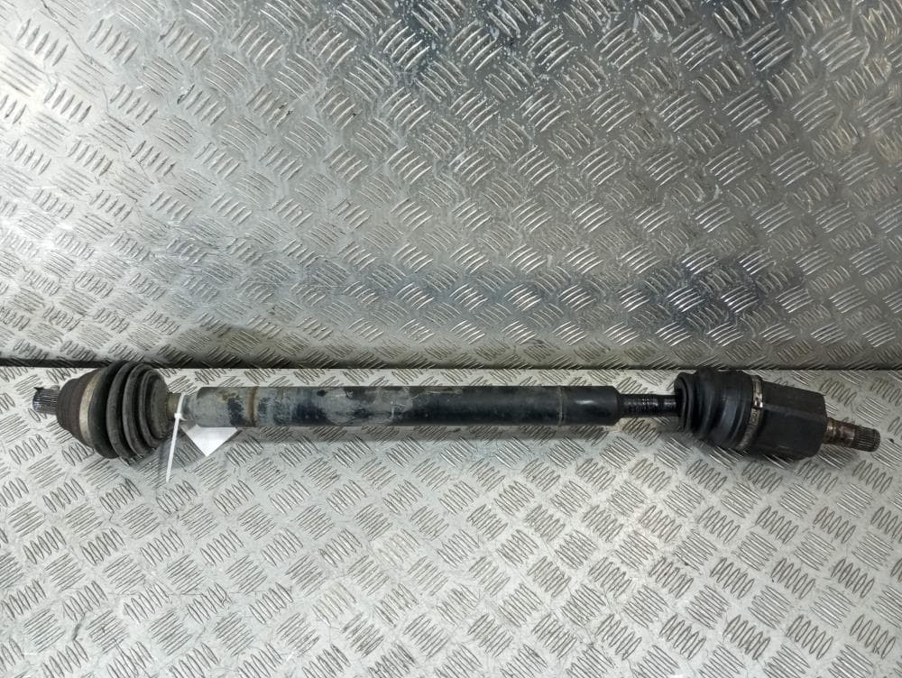 Полуось передняя правая (приводной вал, ШРУС) к Volkswagen Golf 6 (08-15)