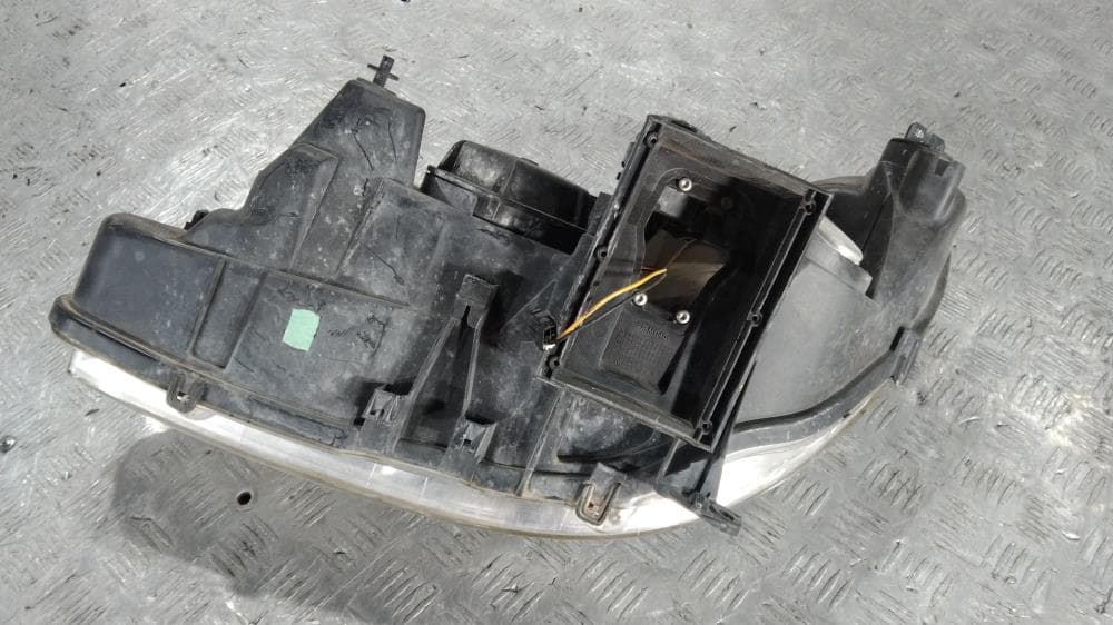 Фара правая к Peugeot 607 Рестайлинг (04-09)