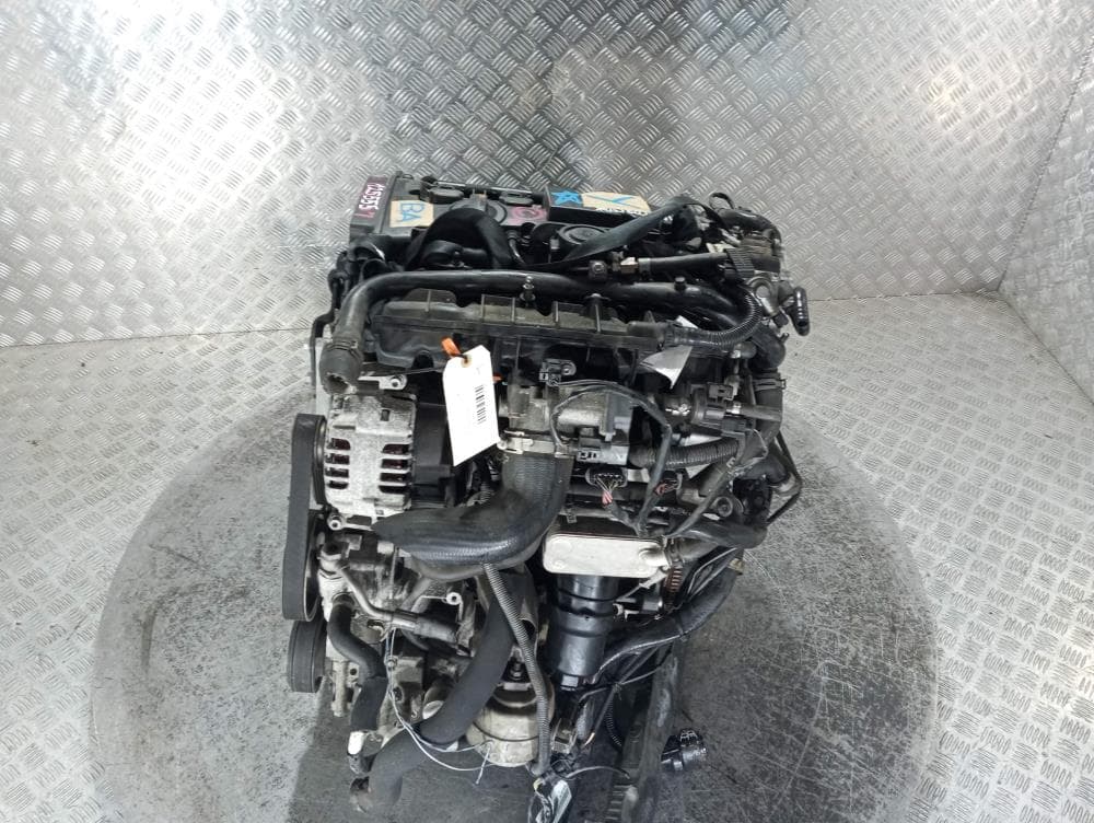 Двигатель к Audi A4 B7 (04-09)