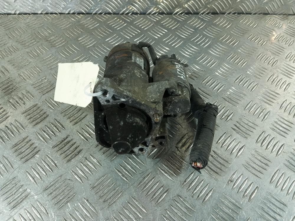 Стартер к Renault Megane 2 (02-06)
