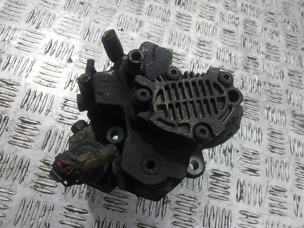 ТНВД к Chrysler Voyager 4 (01-04)