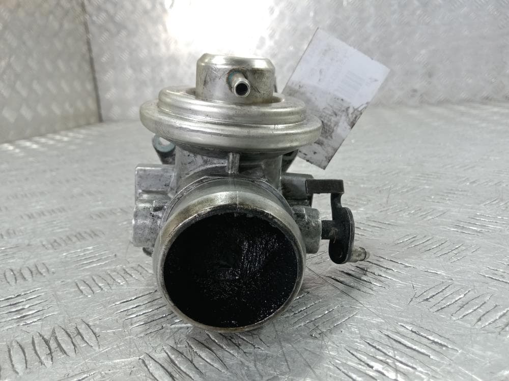 Клапан EGR к Volkswagen Passat B5 (96-00)