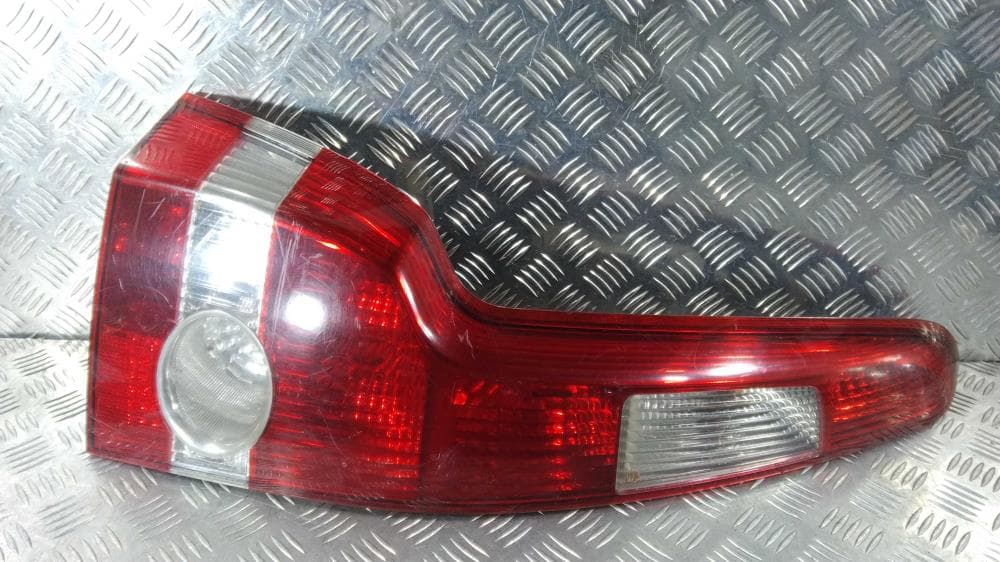 Фонарь задний левый к Volvo V50 (03-10)