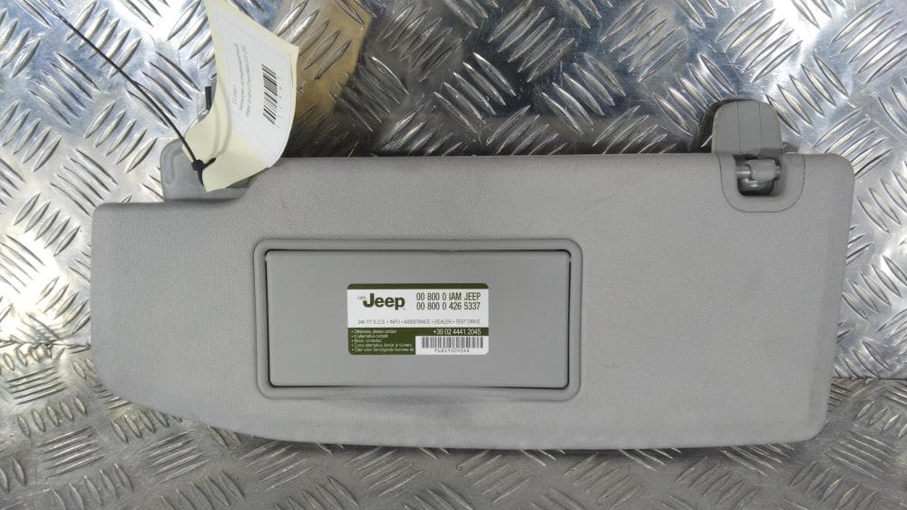Козырек солнцезащитный к Jeep Grand Cherokee WL (21-24)
