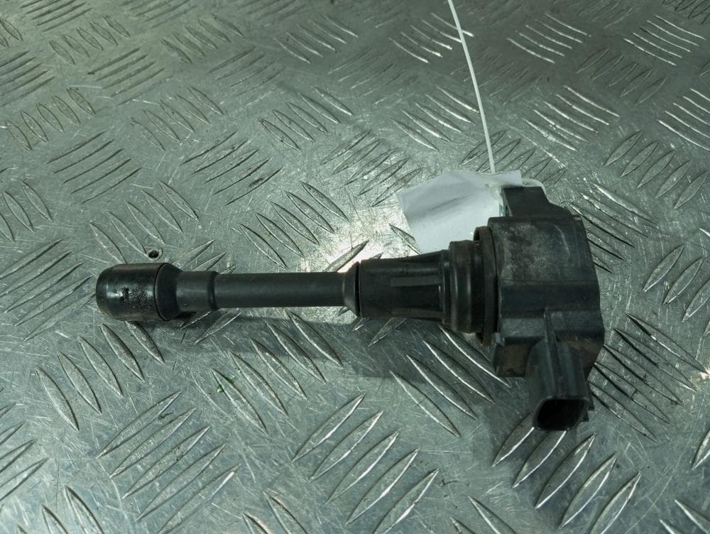 Катушка зажигания к Nissan  Serena C25 (05-12)