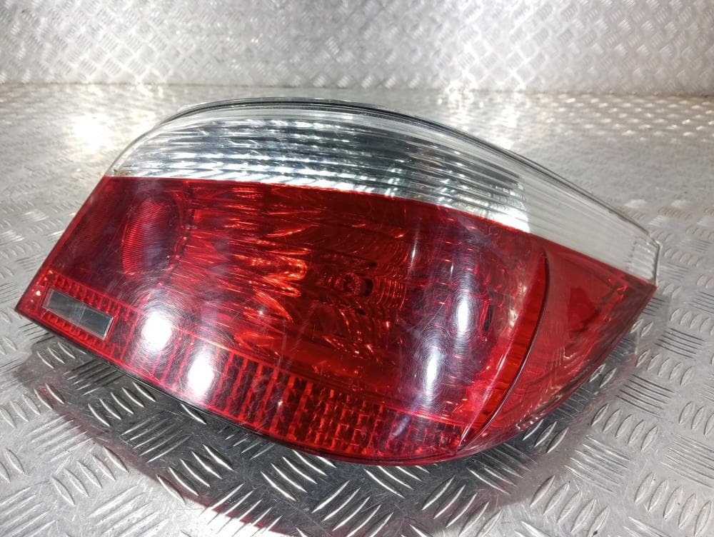 Фонарь задний правый к BMW 5 E60/E61 (02-07)